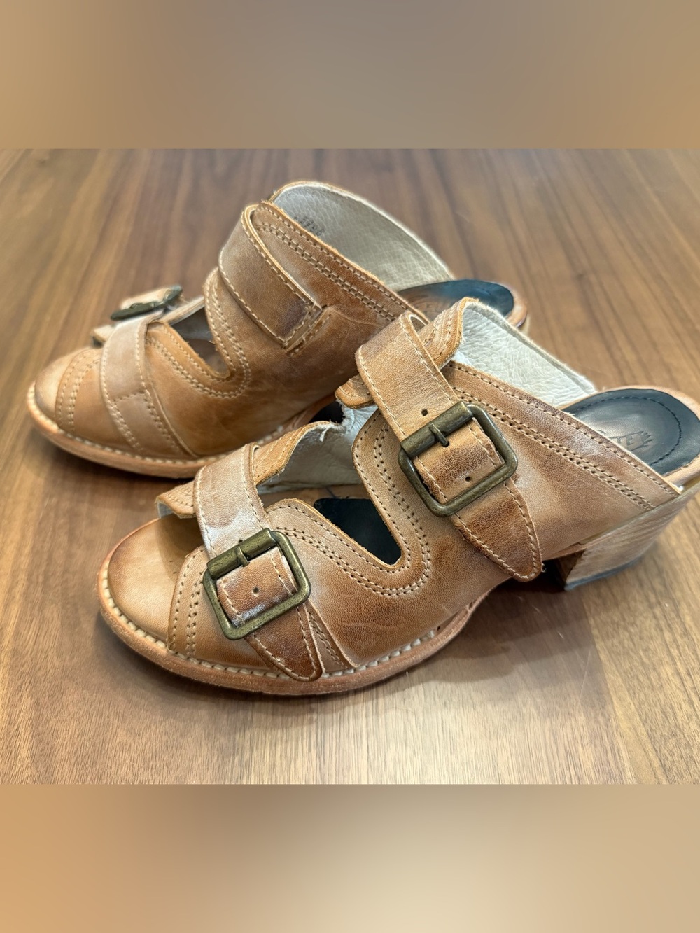 Freebird Tan Brown Leather Buckle Heeled Sandals 7